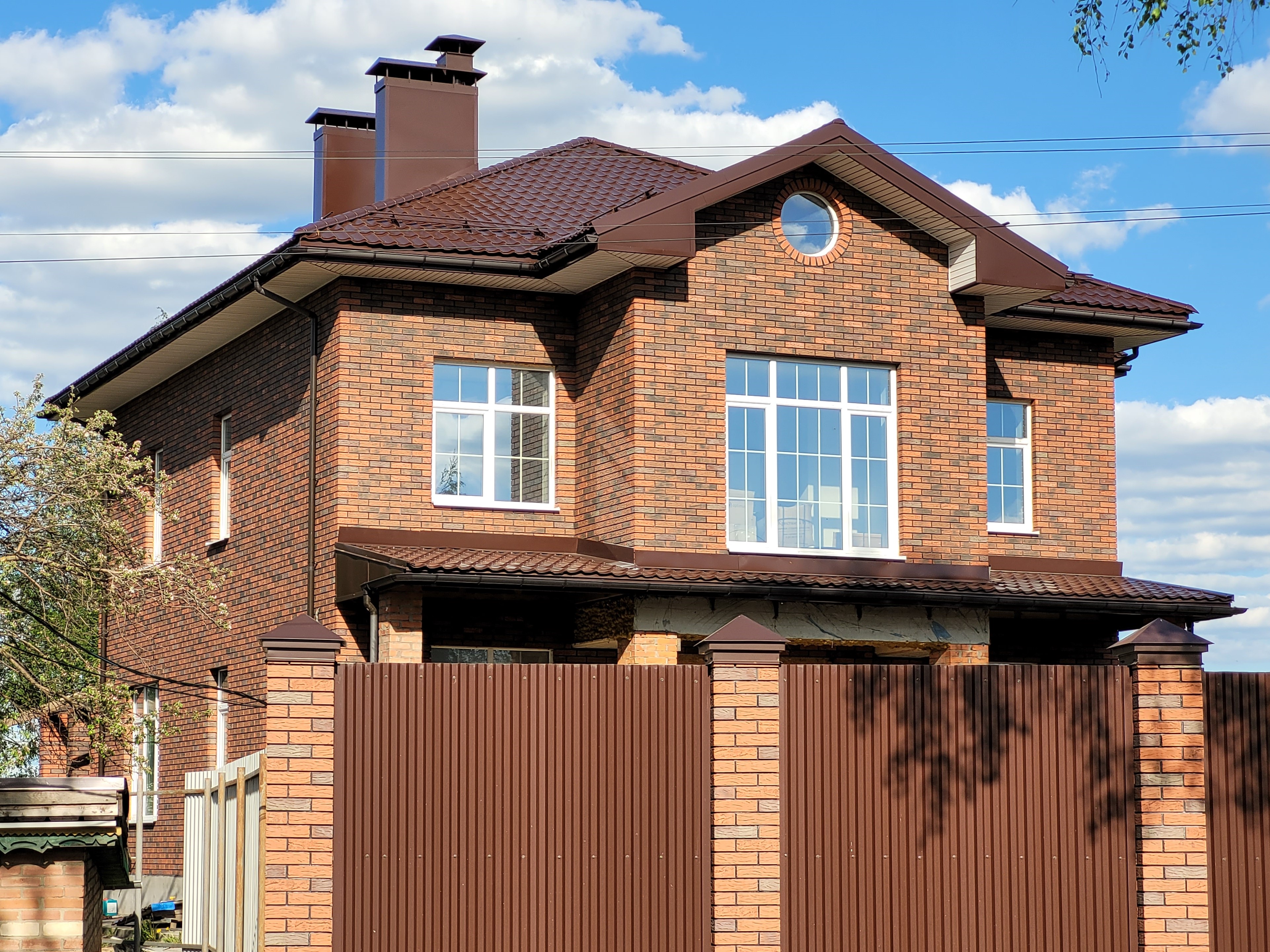 Керма Премиум кирпич лицевой 1НФ красный Lava Hard